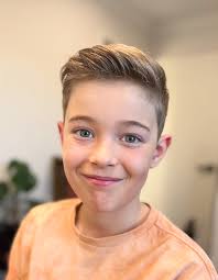 Fiona Foster (@somedaybarber) • Instagram photos and videos