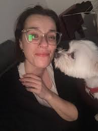 Witam, poszukuję Pani z cerą dojrzałą( w wieku +50 wzwyż ) chętnej na  metamorfozę makijażową uwiecznioną zdjęciami i filmikiem ( przed/ po).  Najlepiej z Czechowic lub okolic. Warunek zgoda na publikację wizerunku