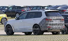 It's immediately apparent that bmw is only changing the styling on the. Bmw X7 Facelift Spotted On Test For The First Time