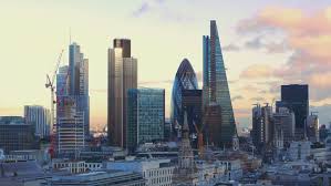 Sfoglia 32.900 financial district london fotografie stock e immagini disponibili, oppure cerca metropolitana o paris defense per trovare altre splendide fotografie stock e immagini. The Skyscrapers Of Londons Financial Stock Footage Video 100 Royalty Free 15512350 Shutterstock
