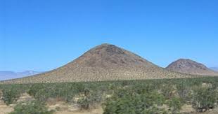 Dome Mountain A Mountain Formed By Pressure From Magma Beneath The Earth S Surface Earth Landforms Earth Science