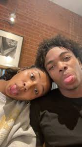 evie barrera (eevie_bb)