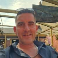 10 "Daniel Dransfield" profiles