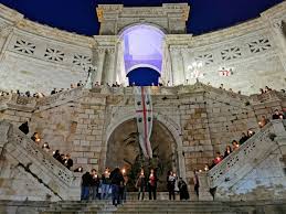 Bastione di Saint Remy coi Quattro Mori, flash mob e incontri politici  internazionali: ANS riempie le piazze di Cagliari per Sa Die de sa Sardigna  - Assemblea Natzionale Sarda