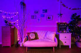 Youtube go akan selalu menemani anda setiap hari, walau kuota terbatas atau koneksi internet. Kafe Hingga Ruang Tamu Begini Hebohnya Tempat Kerja Youtuber Terkenal Dari Seluruh Dunia Semua Halaman Idea