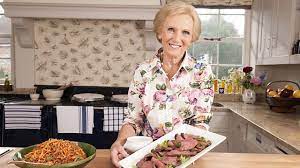 Fiery Red Rice Salad Recipe Recipe Mary Berry Cooks Roast Fillet Of Beef Mary Berry
