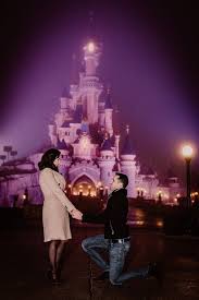 photos vous rêvez d'un mariage de conte de fées ? Quand Une Demande En Mariage Se Realise Disneyland Paris Bons Plans Facebook