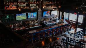 These sports bars have myriad tvs, delicious food and drink, and other features that make it a place we want to party on game day. 24 La Sports Bars That Also Serve Good Food Los Angeles The Infatuation