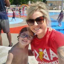 Chelsea Lemaster's Instagram, Twitter & Facebook