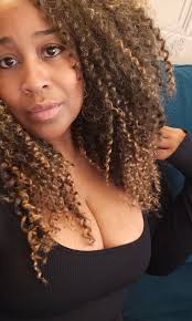 Anyone live in Midtown, Downtown or Uptown looking for someone to walk,  workout, swim and just be cute and healthy with? 🤣🥰 I'm Myiesha, 48,  entrapranure and empty nester. I'm a motivated