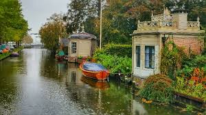 7,789 likes · 163 talking about this · 496 were here. Giethoorn Village A Hidden Gem One Of Netherlands Attractions