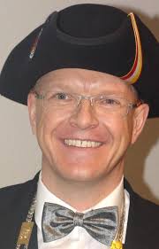 Daniel Bühler als Ameisivater inthronisiert