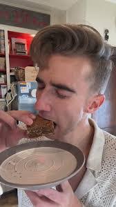 Zetta Cartwright's Instagram, Twitter & Facebook