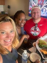 Vincent Hennigan's Instagram, Twitter & Facebook