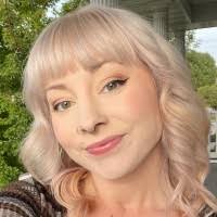 30+ "Alexandria Alexa" profiles