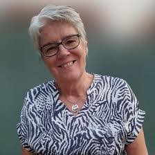 Sharon Sands's Instagram, Twitter & Facebook