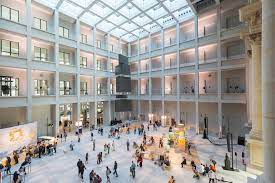 Juli öffnen sollen, ist «berlin global». Bbr Meldungen Das Humboldt Forum Offnet Seine Turen Zunachst Digital