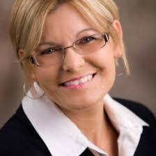 Janet Hay's Instagram, Twitter & Facebook