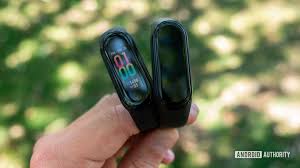 Xiaomi Mi Band 5 Review Taking The Fight To Fitbit Read More Technology News Here Https Digita Cheap Fitness Tracker Fitness Tracker Best Health Tracker