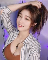 電競女神火力全開！偽裝修車妹緊身隱乳…側胸爆出粉嗨翻了| 娛樂星聞| 三立新聞網SETN.COM