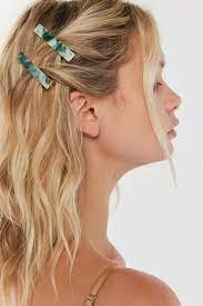 The Hottest Hair Clip Trends Of 2020 Clip Hairstyles Hair Styles Long Hair Styles
