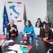 È quello che annunciano l'ambasciata d'italia ad abu dhabi ed il consolato generale d'italia dubai, in collaborazione con flydubai, per i. Here Some Pics From Consolato Generale D Italia Dubai Facebook