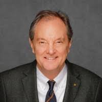 Lisa Marriott's Instagram, Twitter & Facebook