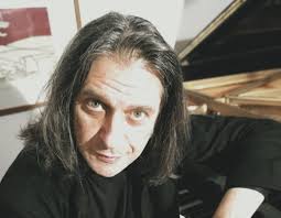 He was born in 1685, the same year as johann sebastian bach and george frideric handel. Ordine E Disordine Lo Scarlatti Social Di Sandro Ivo Bartoli Le Salon Musical