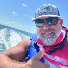 Hollyallyb@hotmail.com (@hollyallyb)