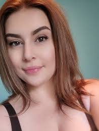 Cheryl Samson's Instagram, Twitter & Facebook