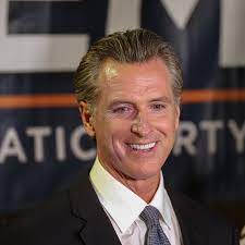 Vote up answer by newpatriot (27) what is daves all time favorite political and tv personalities who is a person that letterman can not stand and called him out on his hatred. The New York Times News Quiz September 17 2021 The New York Times