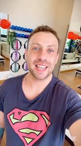 Un poquitito mas de @studiopatpilates ♥️ , #pilates #pilatesreformer  #pilatesman #chile