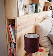 24 Bedroom Furniture With Secret Compartments You Ll Want To Buy Or Build Pallet Headboard Diy Headboard With Shelves Headboard Storage