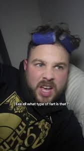 Dustin Cakes Fart