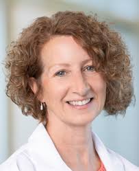 Mia Mcdermott's Instagram, Twitter & Facebook