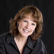 REVIEW: A Haunted House Book Just in Time for Halloween