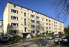 Mehr als 43.000 wohnungen diese individualisierte suchergebnisliste führt zu wohnungen bahrenfeld einträge in der datenbank. 1 Zimmer Wohnung Zu Vermieten Luruper Chaussee 75 22761 Hamburg Bahrenfeld Mapio Net