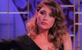 Isoardi currently hosts the early morning program unomattina on rai uno. Vjbg2av9ebrcbm