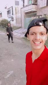 بھائی جی 100K اور 500K پر شاندار لمحات