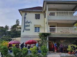 Sleepbox hotel cameron highlands is so close to convenience store, restaurants, banks, pharmacy, hospital, police station and post office. Fathers Guesthouse Cameron Highlands Updated 2021 Prices