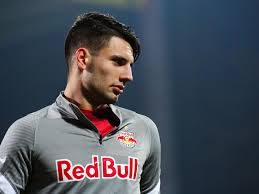 Coming through the youth system. Bundesliga News Wechsel Von Szoboszlai Zu Leipzig Offenbar Fix