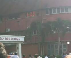 Menurut laporan pihak berwajib, kejadian tersebut berlaku di tingkat dua unit rawatan rapi (icu). Enam Maut Dalam Kebakaran Di Unit Rawatan Rapi Hospital Beritabenar