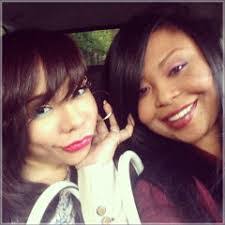 Natasha Maxwell's Instagram, Twitter & Facebook