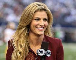 Fox Sports Reporter And Former Espn Television Personality Erin Andrews Was Awarded A Huge Settlement To The Tune Of 55 Millio Erin Andrews Erin Sports Women
