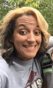 Ruth Raper's Instagram, Twitter & Facebook