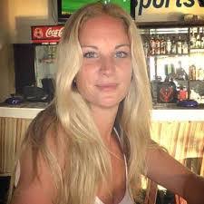 Holly Sayers's Instagram, Twitter & Facebook