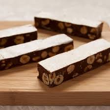 Nougat Au Chocolat Noir Recipe Homemade Chocolate Sweet Treats Protein Bars