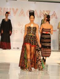 37 entries desain seragam kantor/baju/kaos untuk dipilih Fashion Show Komunitas Desainer Etnik Indonesia Foto 14 1642229 Tribunnews Com Mobile