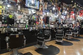 Your colleagues at work, friends, and family members may come in handy when you are looking for a salon for your child. Kids Haircut Spots In Chicago For A Tears Free Trim
