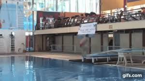 La interrupción se debió a la adopción del cristianismo por parte del imperio romano, religión que vio siempre con malos ojos a todo tipo de herencias y fiestas paganas. Te Explicamos Todos Los Tipos De Clavados Con Gifs De Deportistas Mexicanos Verne Mexico El Pais